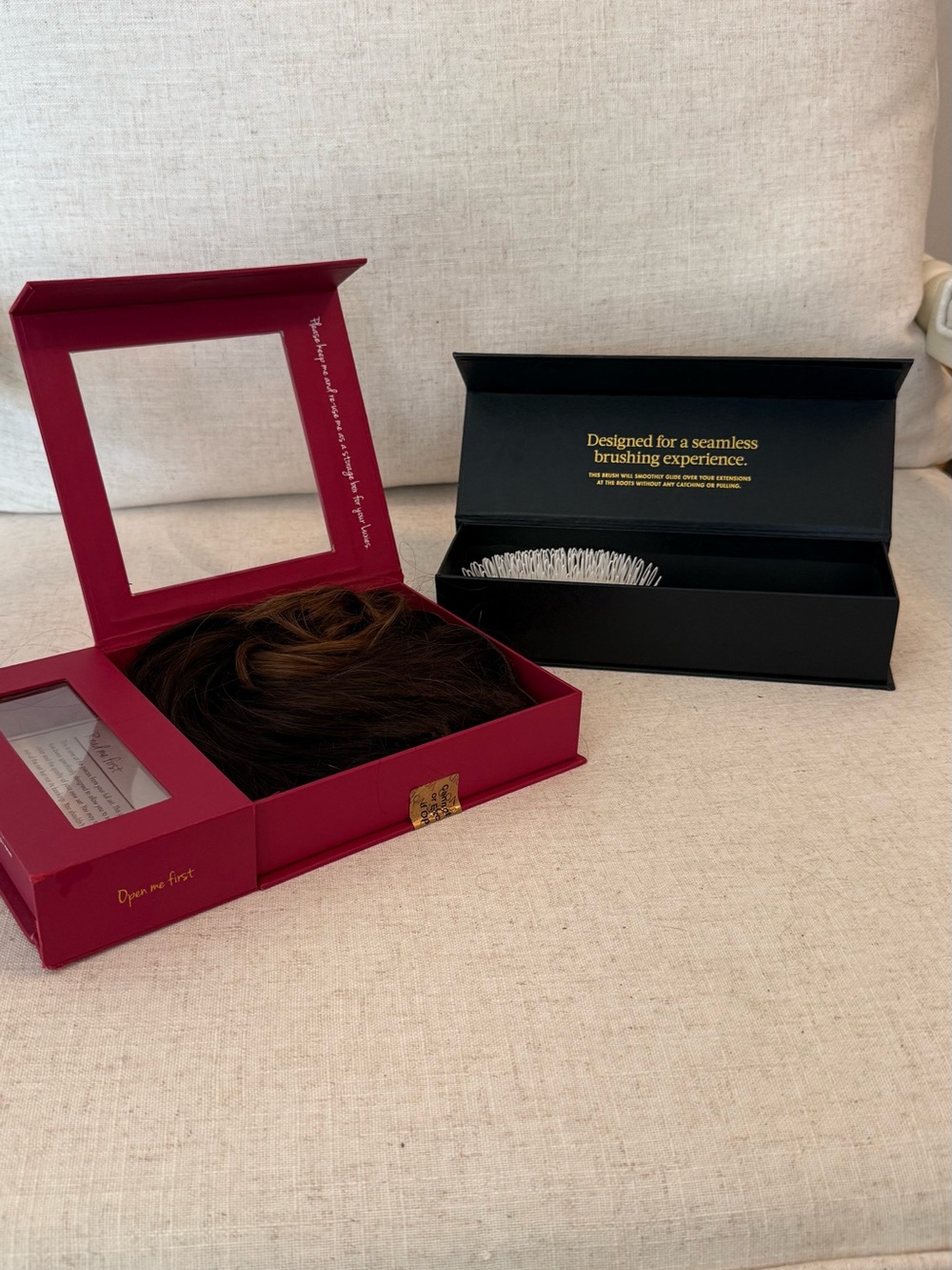 Luxy hair extension and brush - Picture 4 of 6